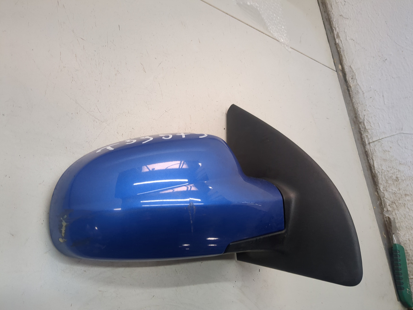 Зеркало правое электрическое