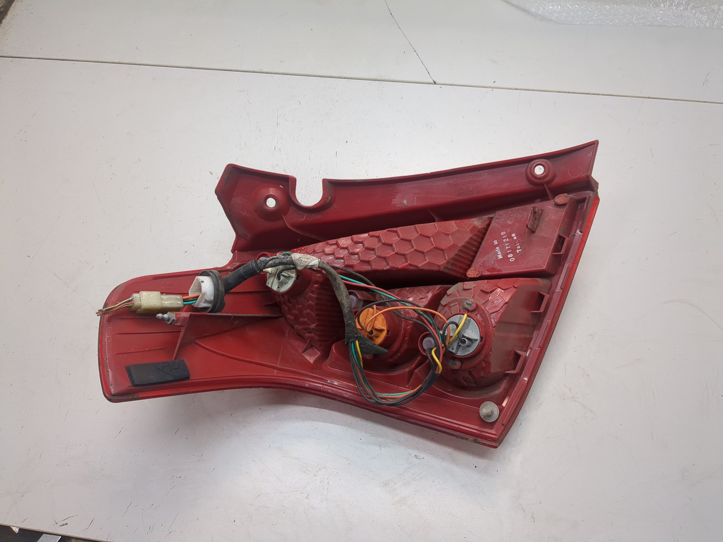 Фонарь задний правый