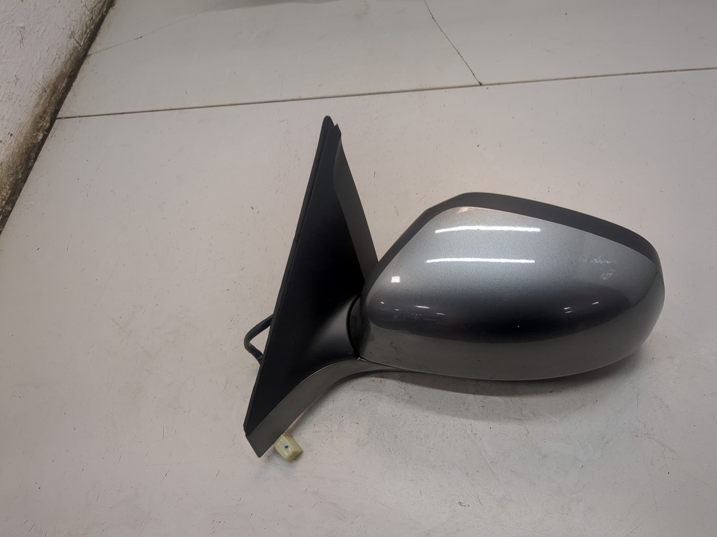 Зеркало левое электрическое