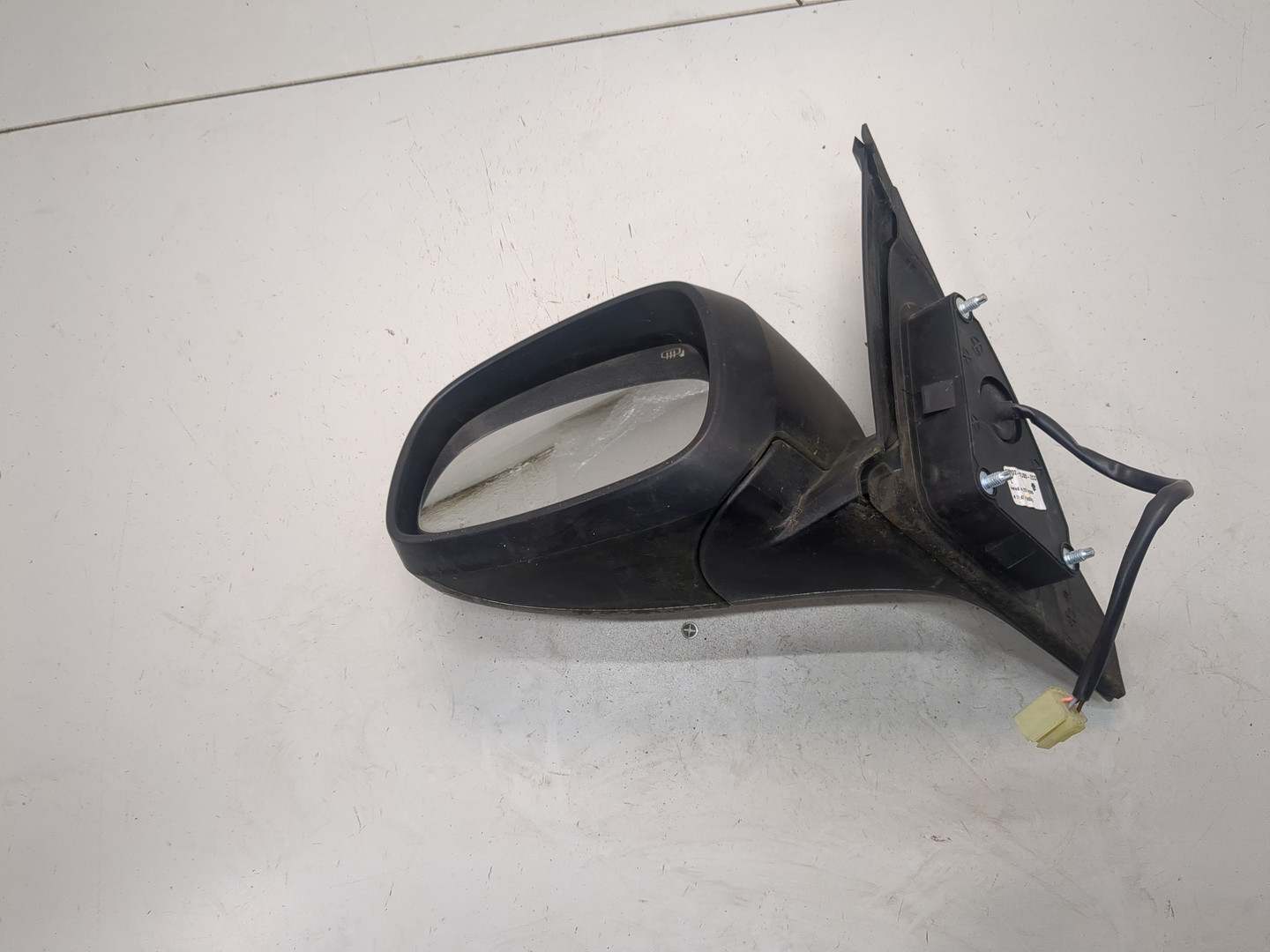 Зеркало левое электрическое