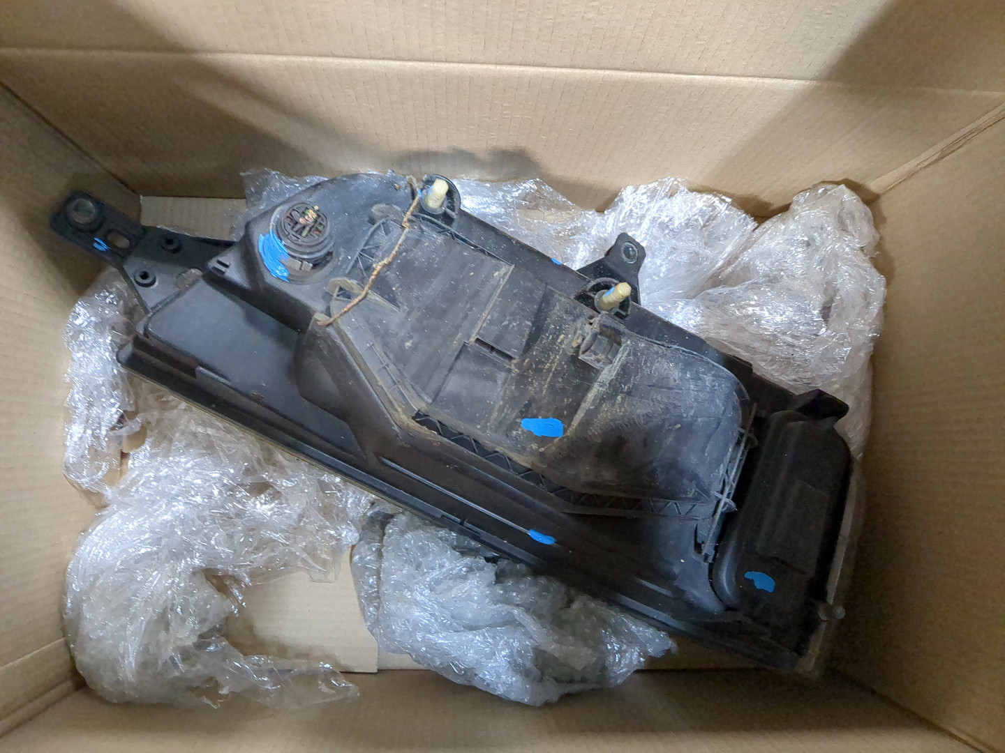 Фара правая