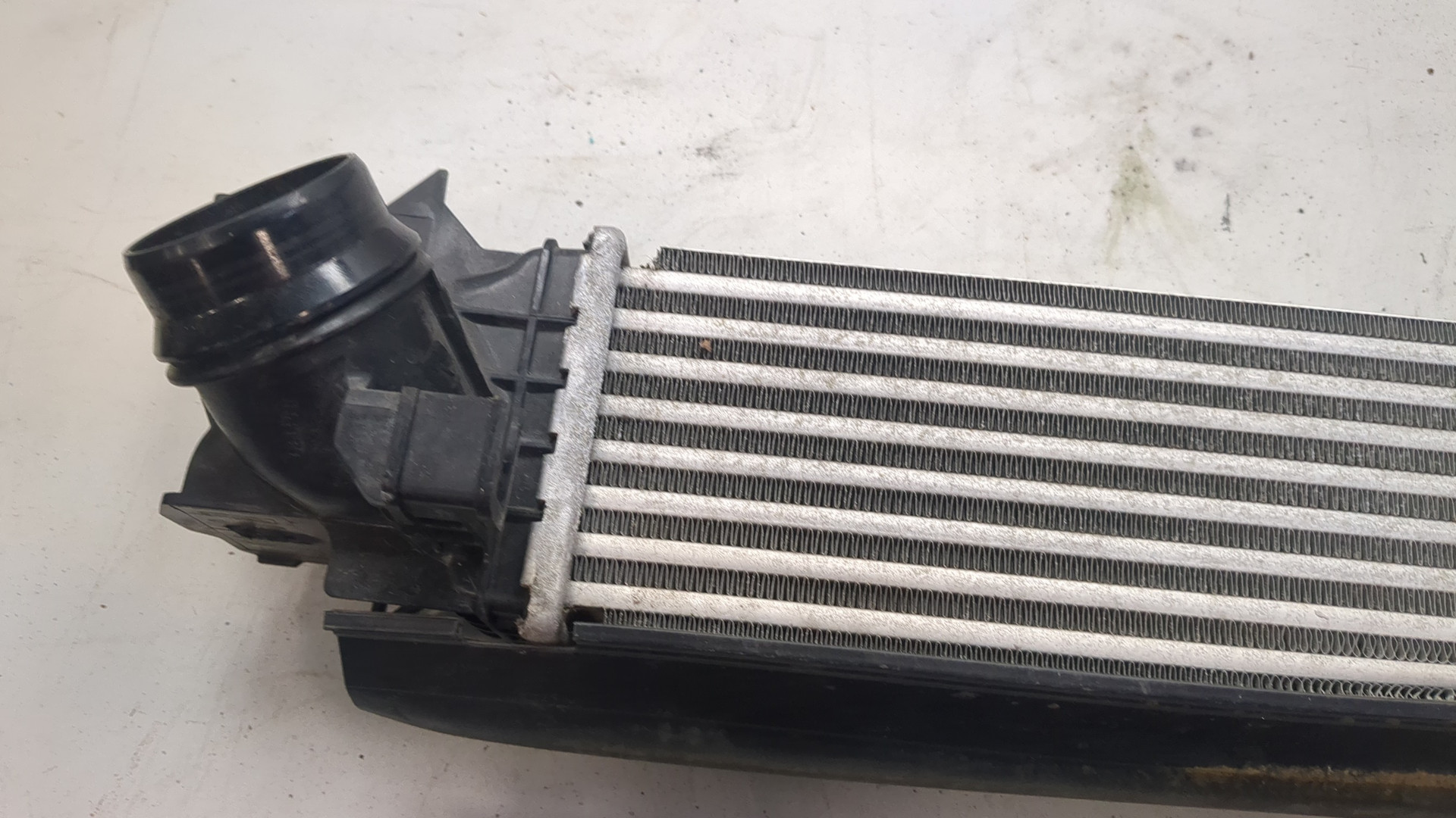 Интеркулер (Радиатор наддувочного воздуха)