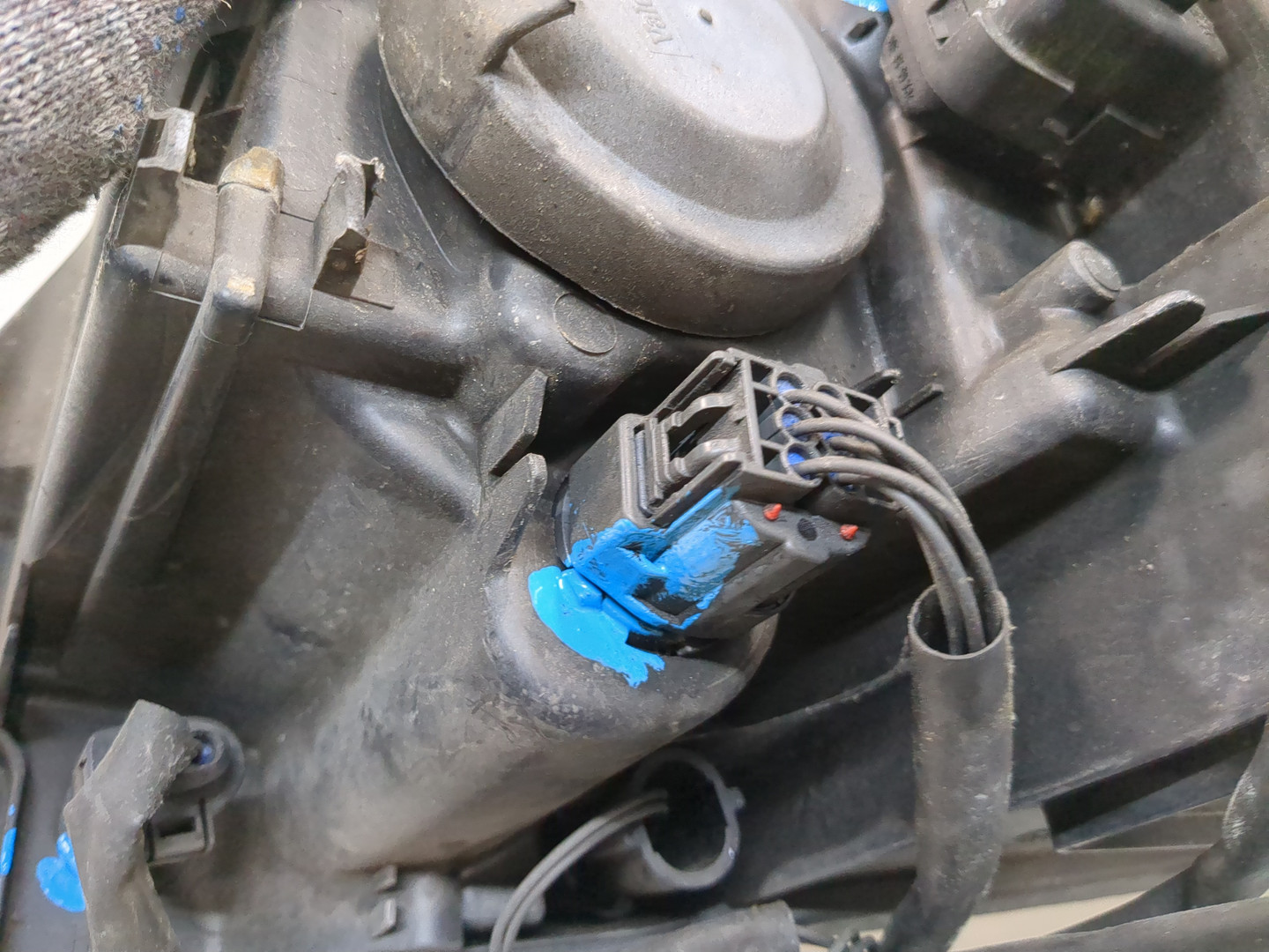 Фара правая