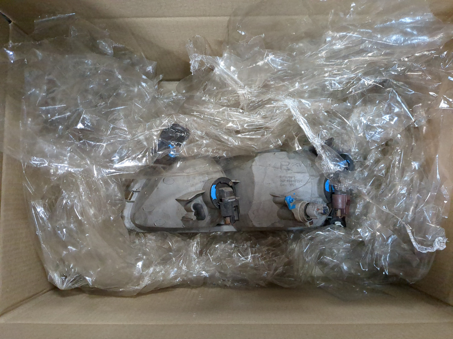 Фара правая