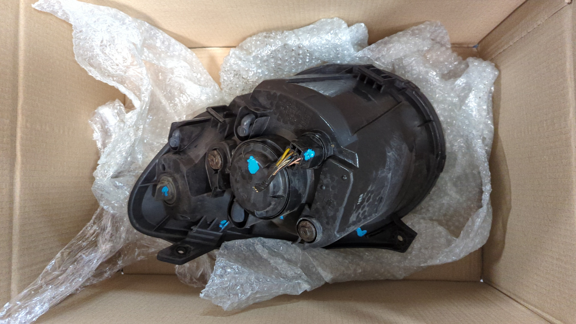 Фара правая