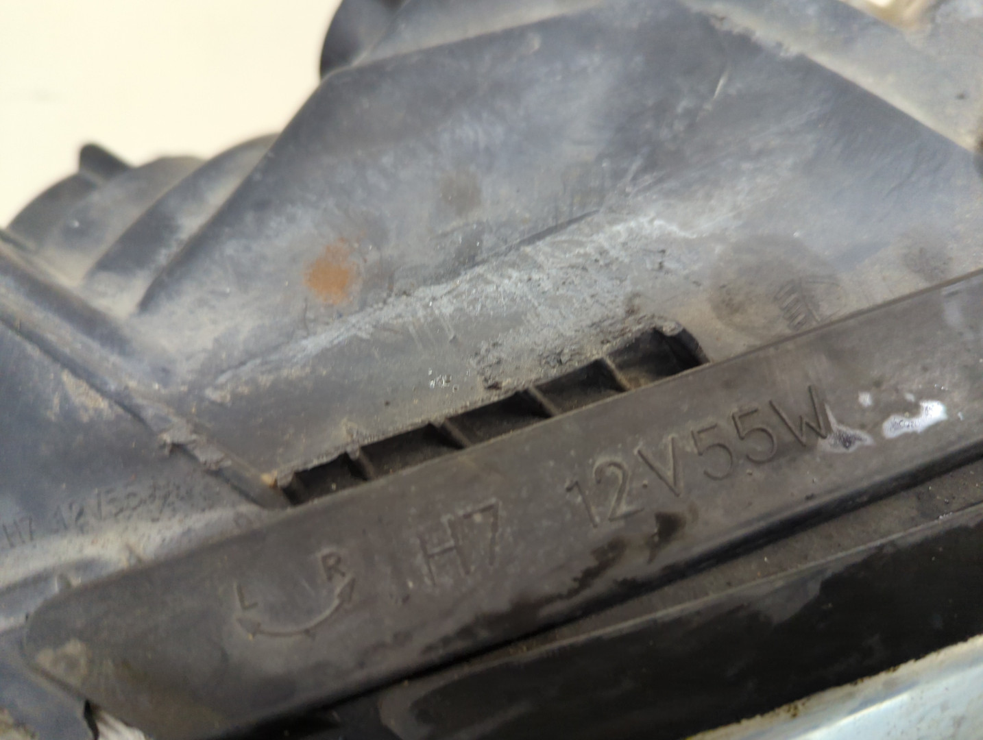 Фара правая