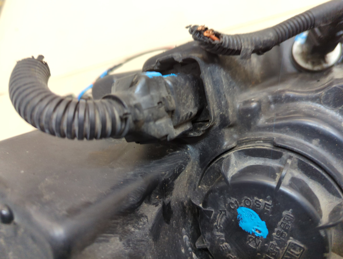 Фара правая