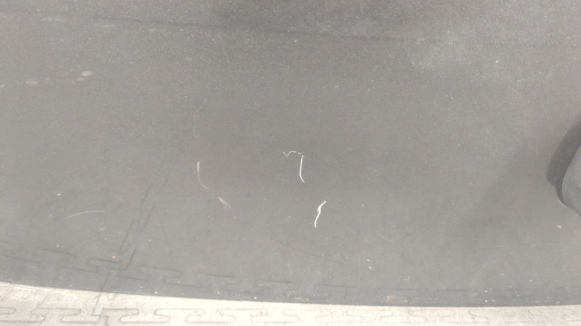 Дверь багажника