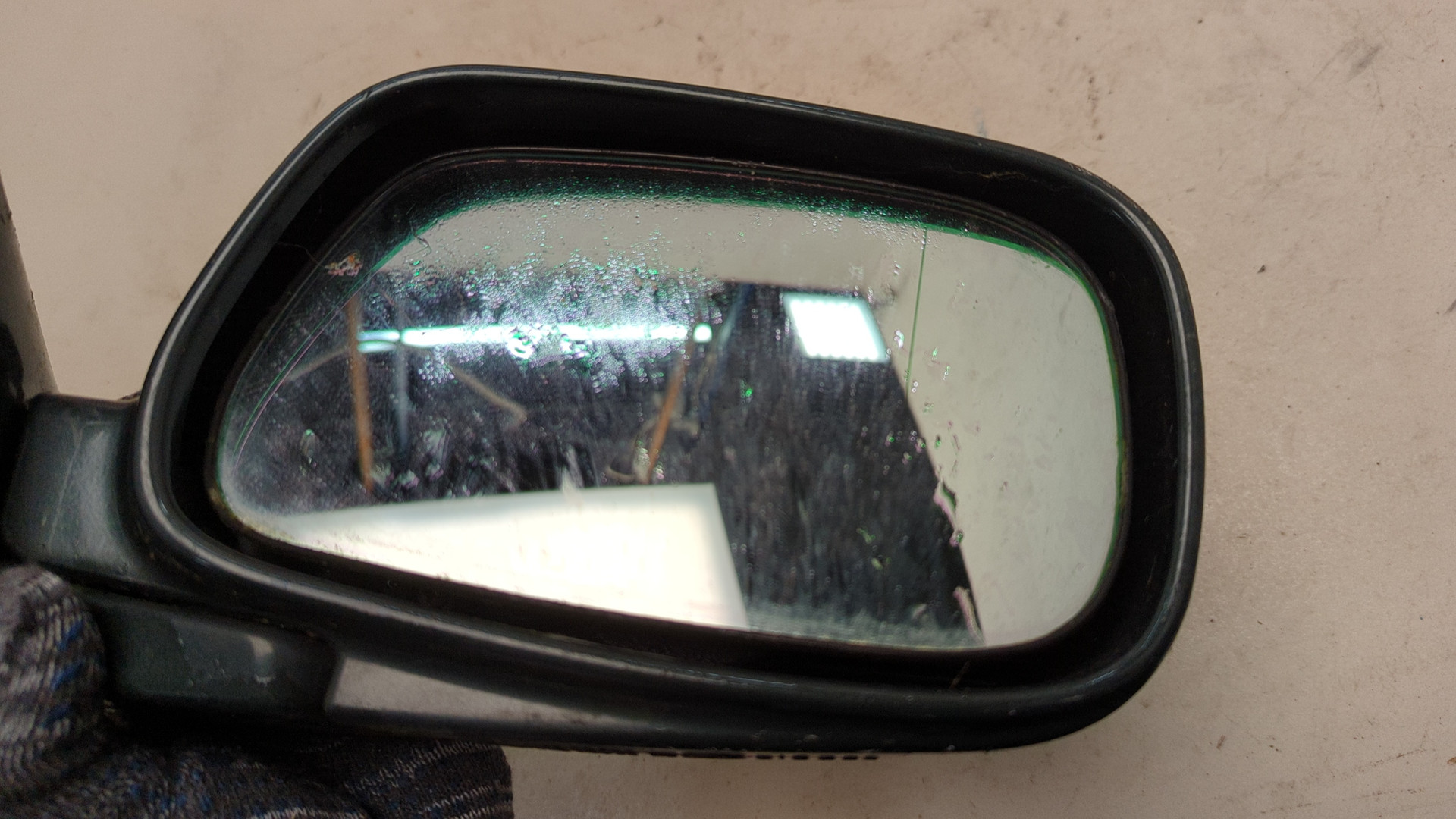 Зеркало правое электрическое