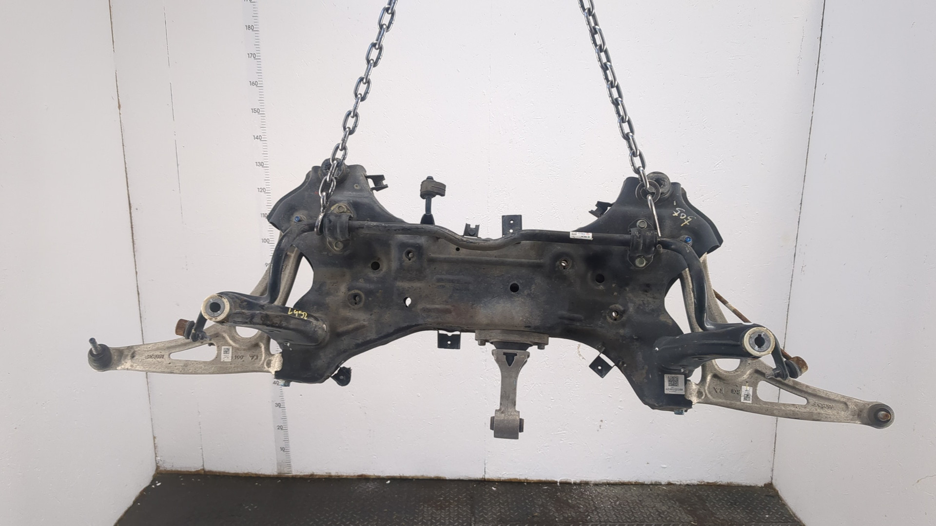 Балка подмоторная