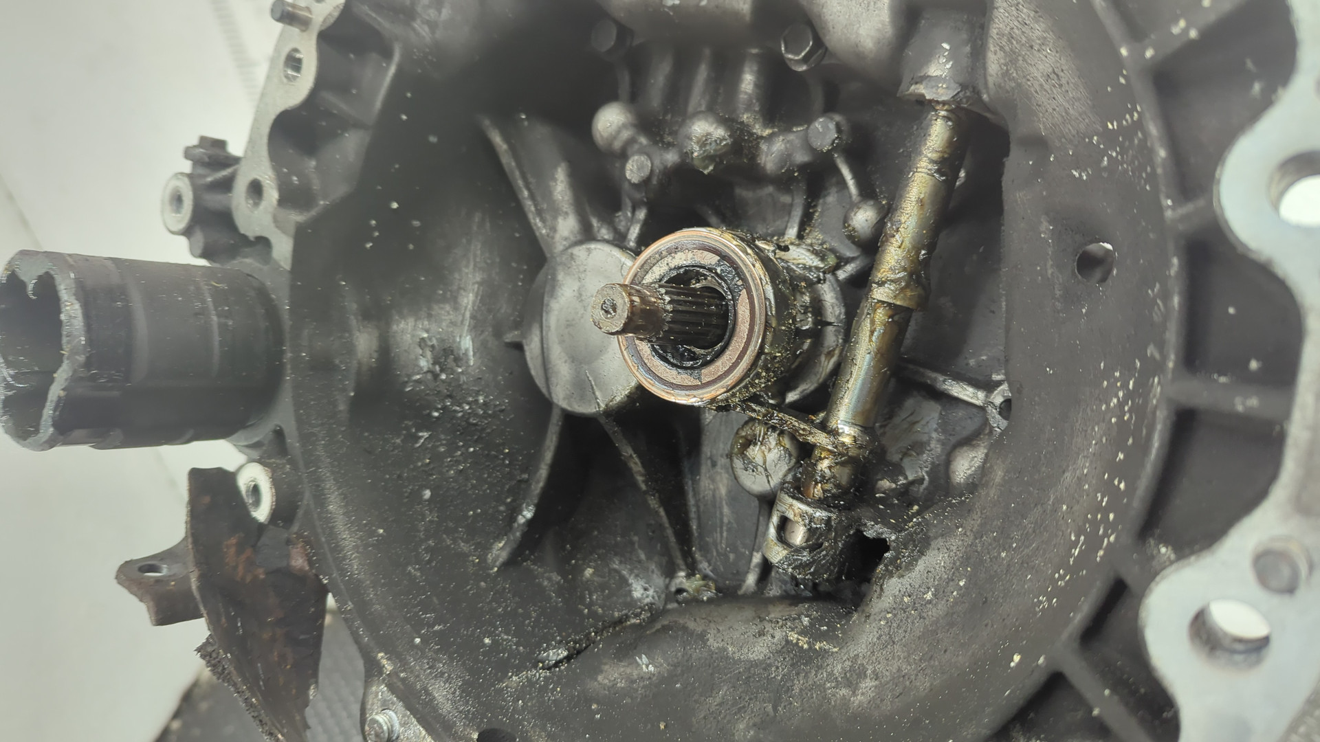 МКПП (механическая коробка переключения передач)