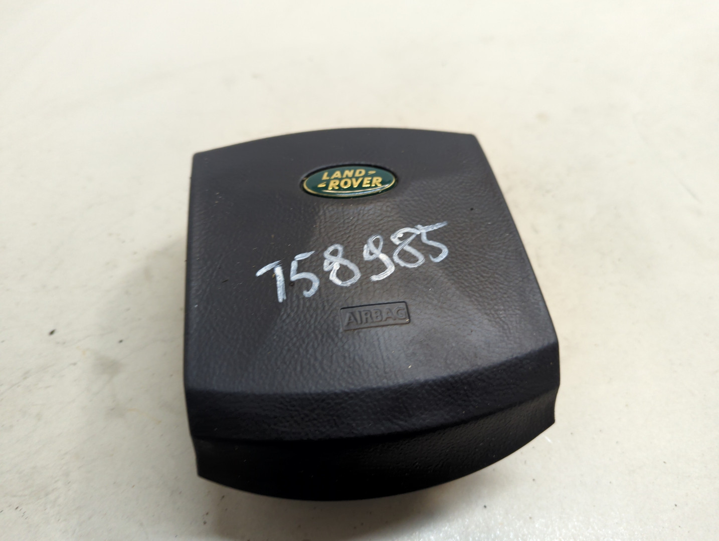 Подушка безопасности в рулевое колесо