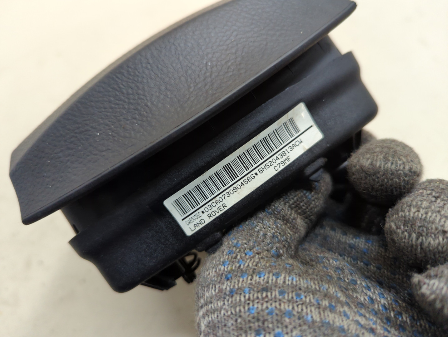 Подушка безопасности в рулевое колесо