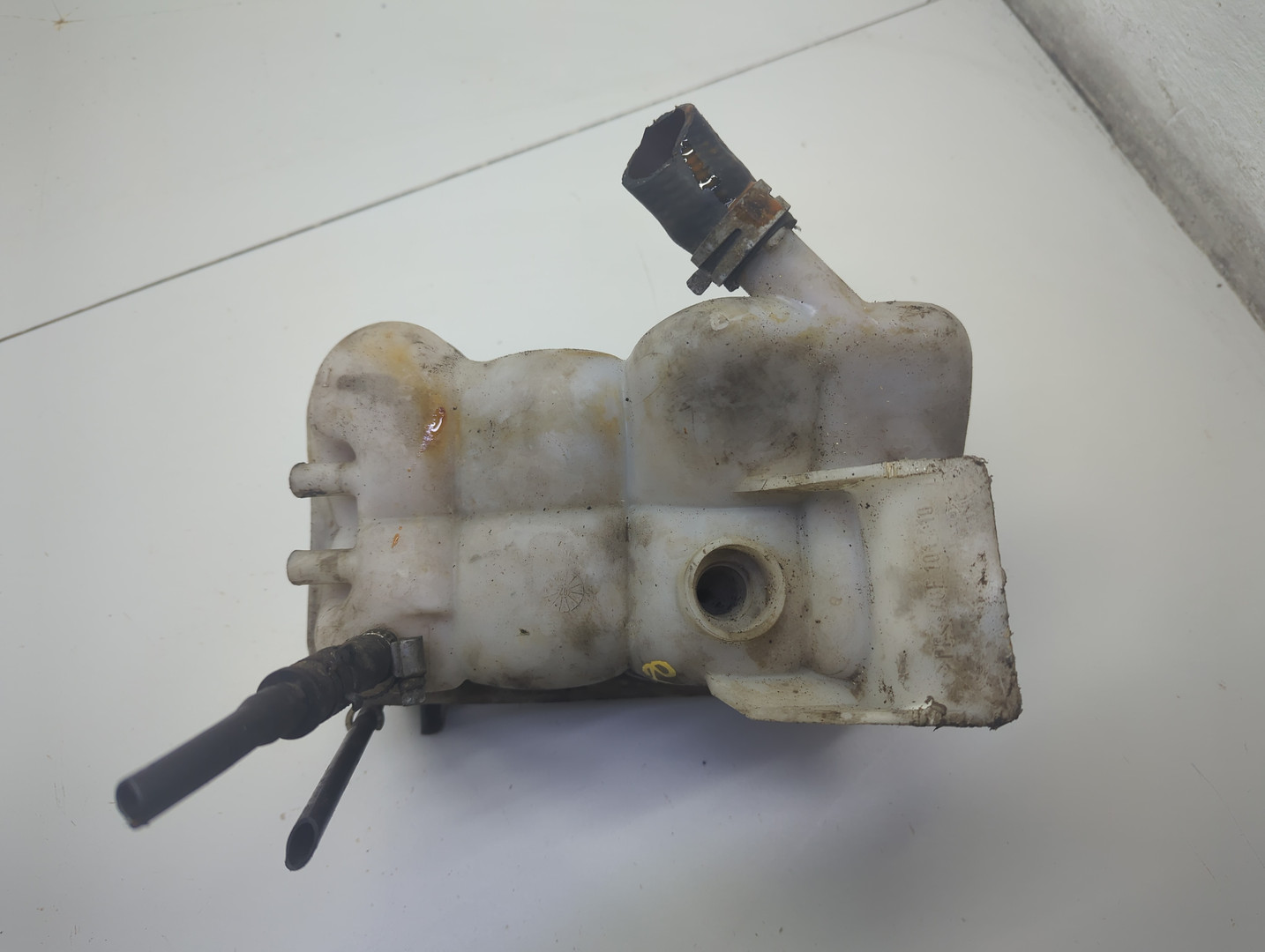 Бачок расширительный