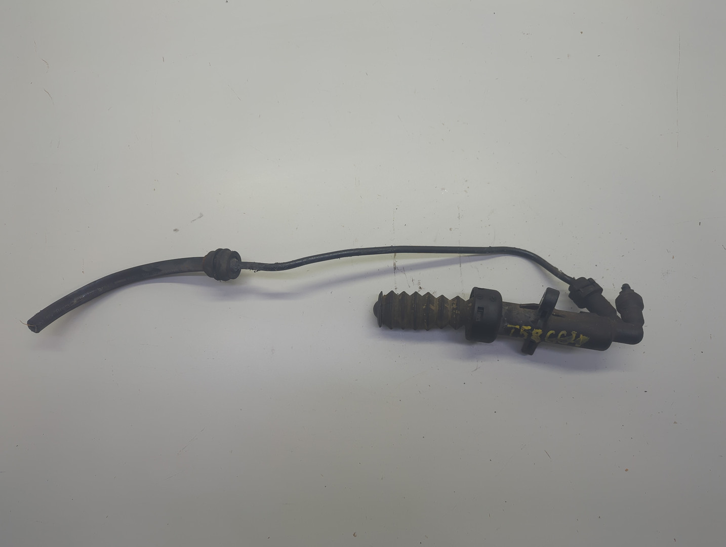 Цилиндр сцепления рабочий