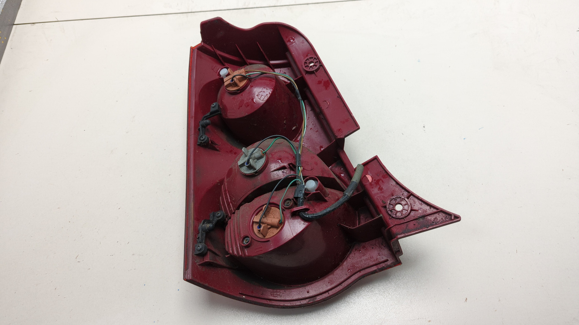 Фонарь задний правый