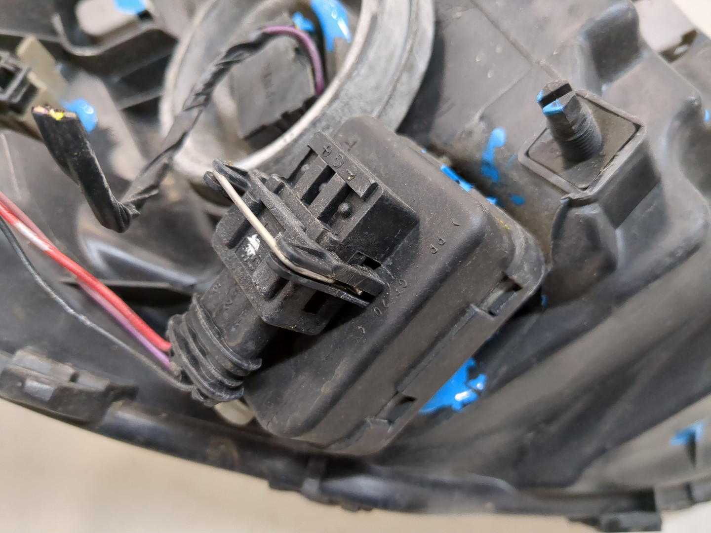 Фара правая