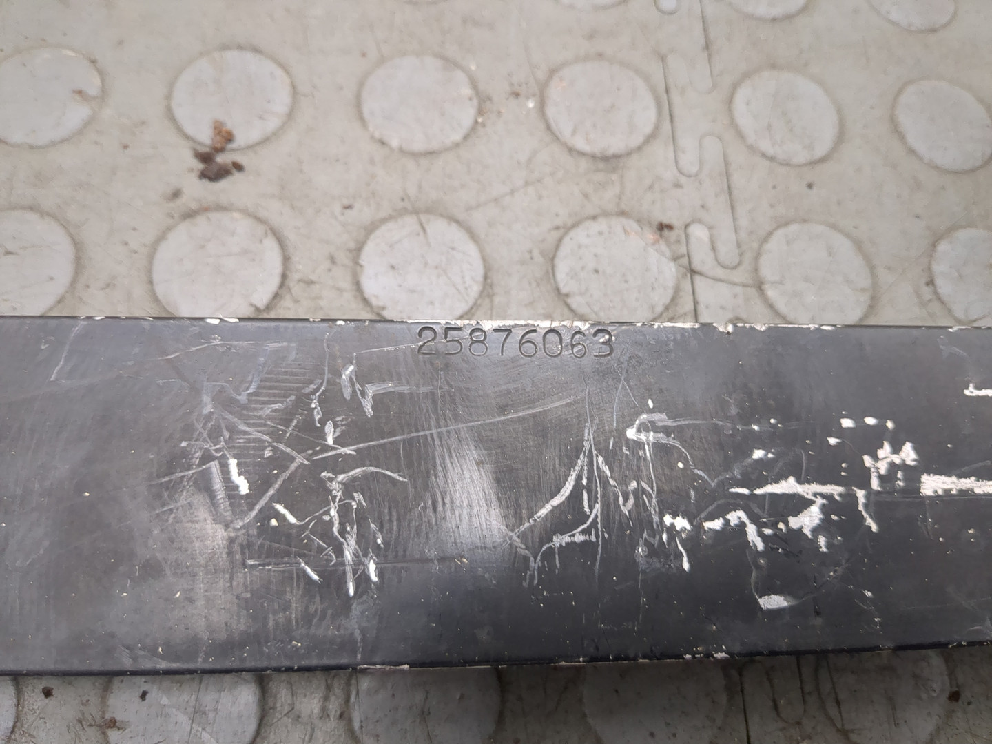 Лента крепления бензобака