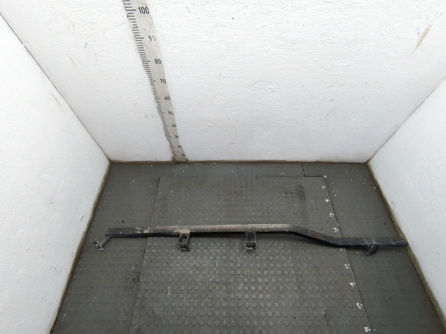 Лента крепления бензобака