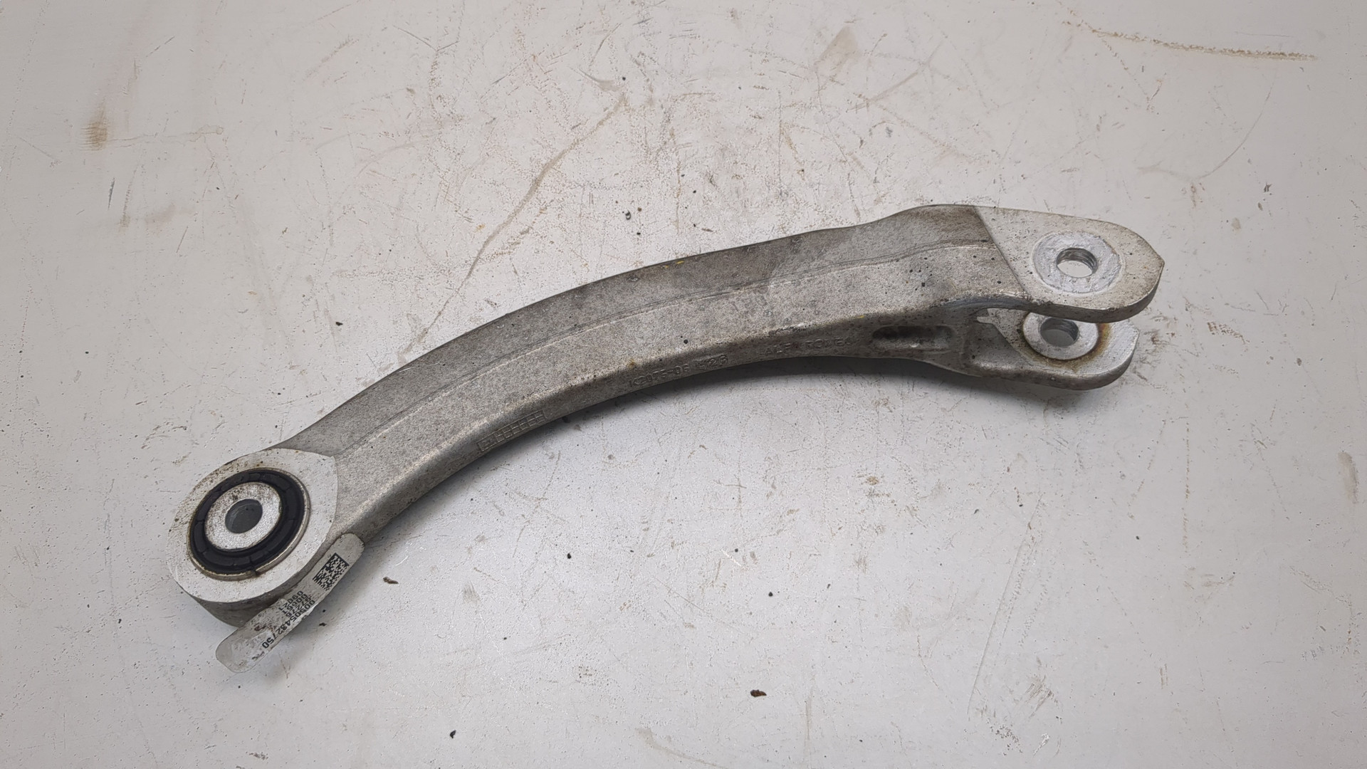 Рычаг задний