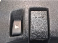 68106CD000, 68106CD001 Пластик (обшивка) салона Nissan 350Z 2002-2009 21003762 #2