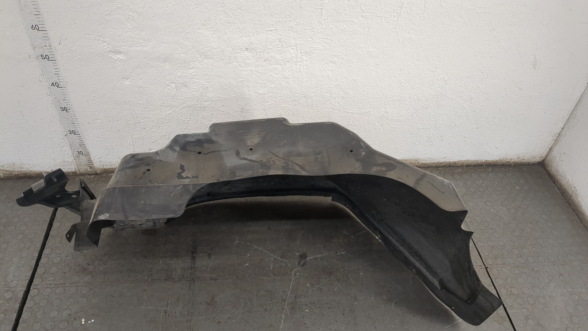 Локер передний правый