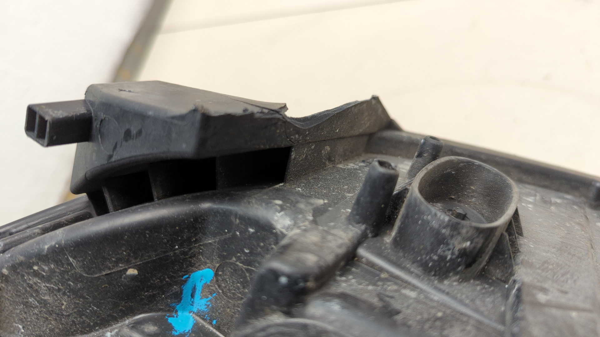 Фара правая