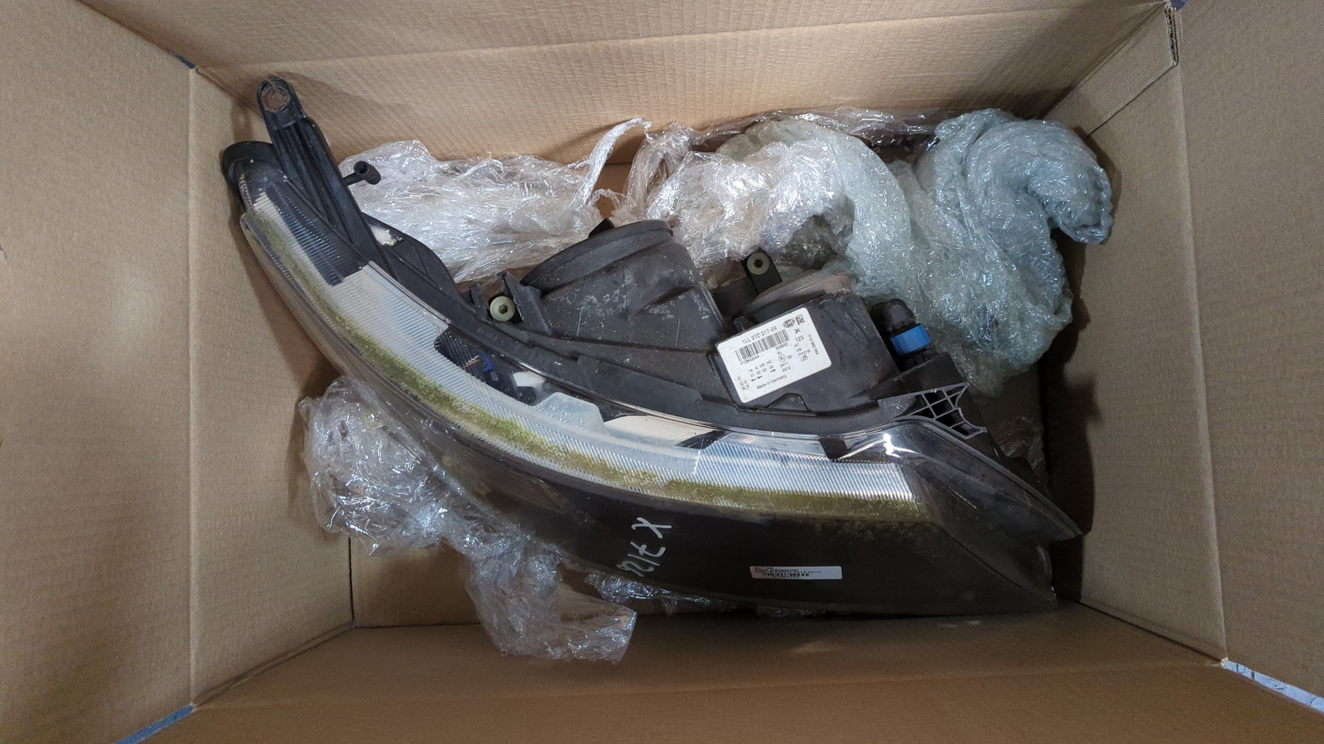 Фара правая