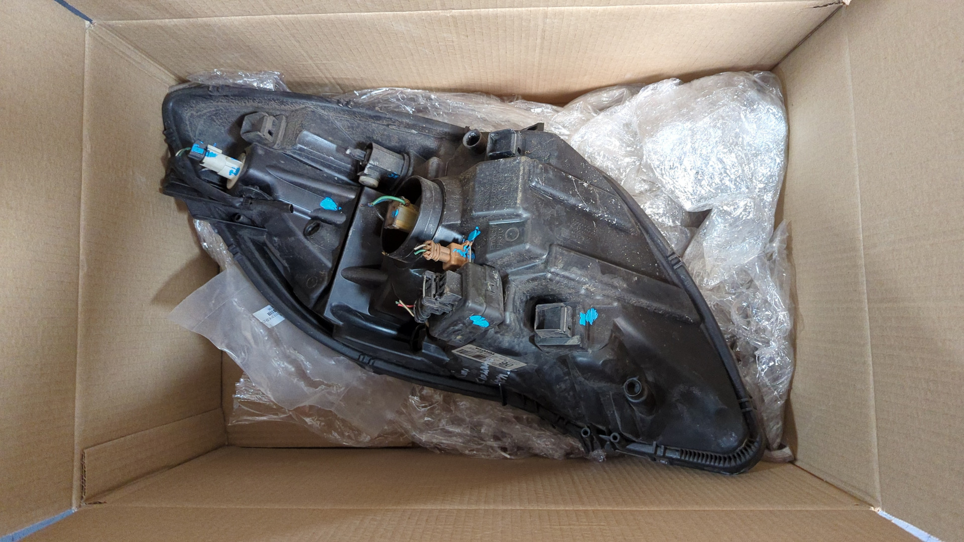 Фара правая