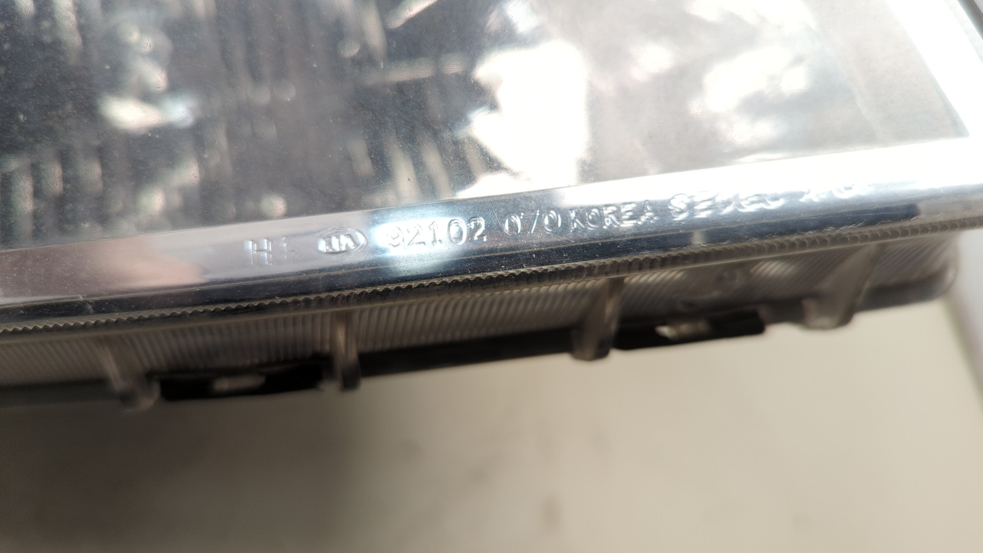 Фара правая