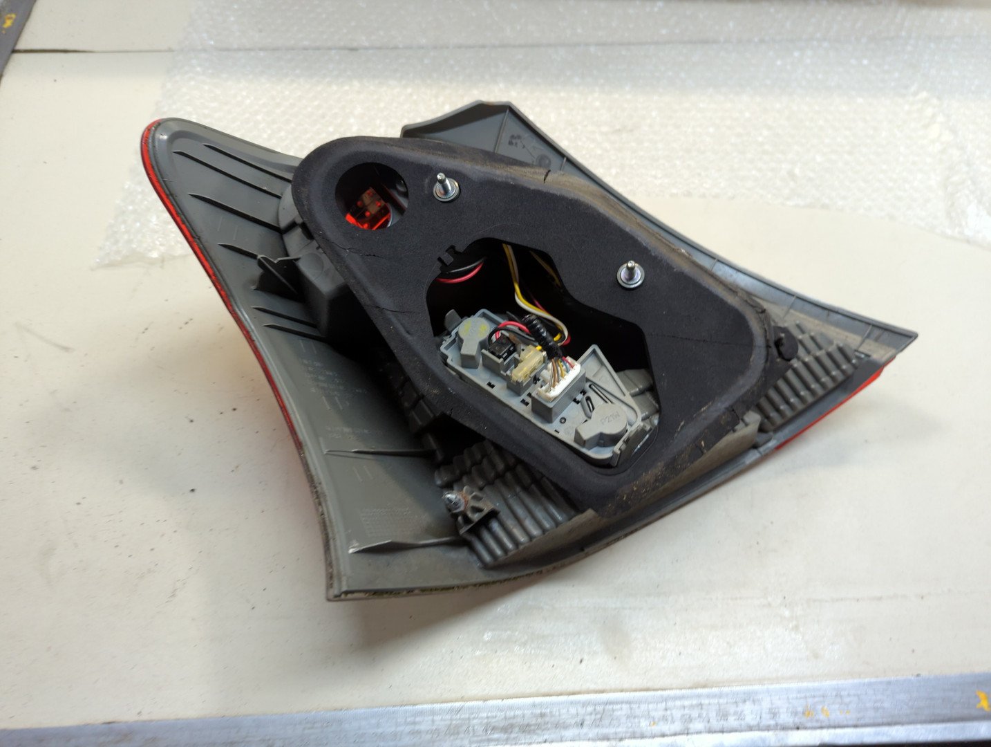 Фонарь задний правый