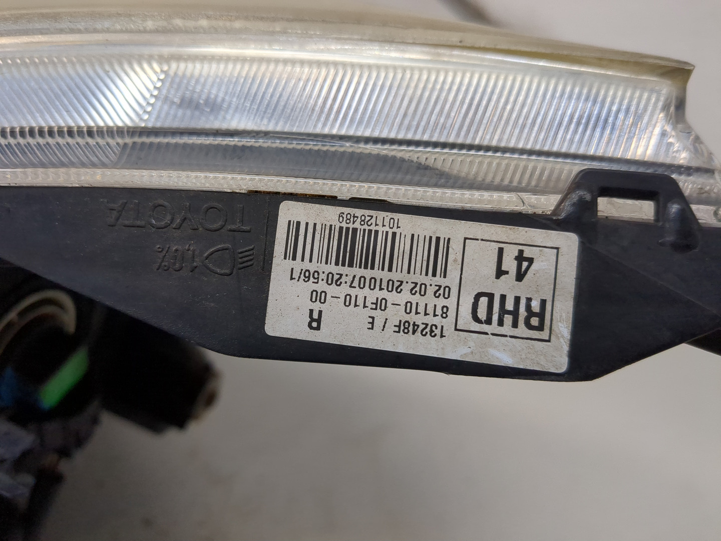 Фара правая