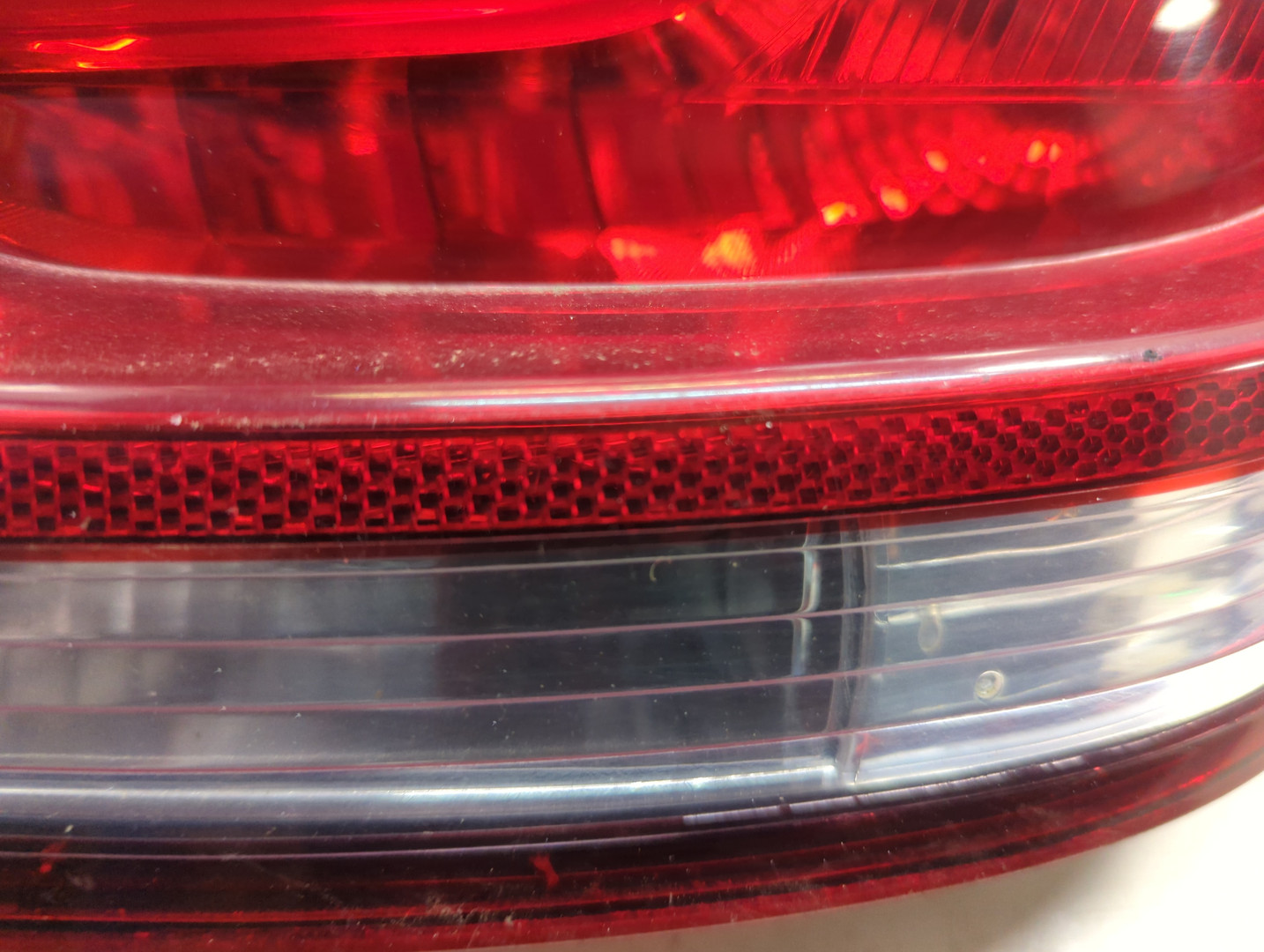 Фонарь задний правый