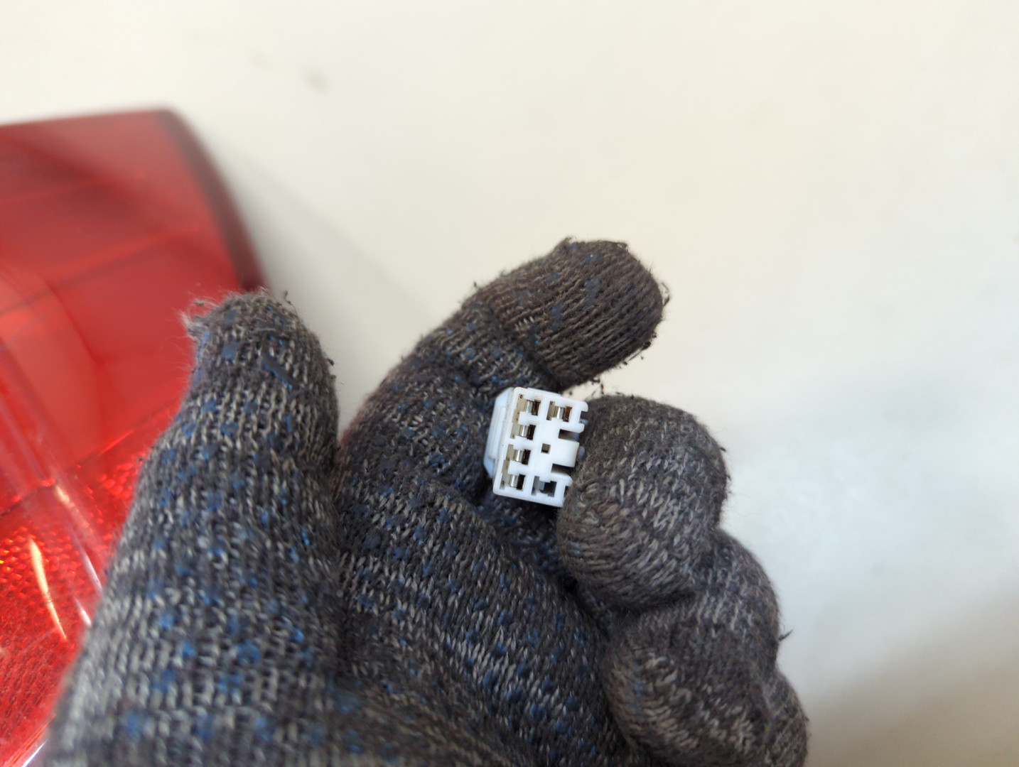 Фонарь задний правый