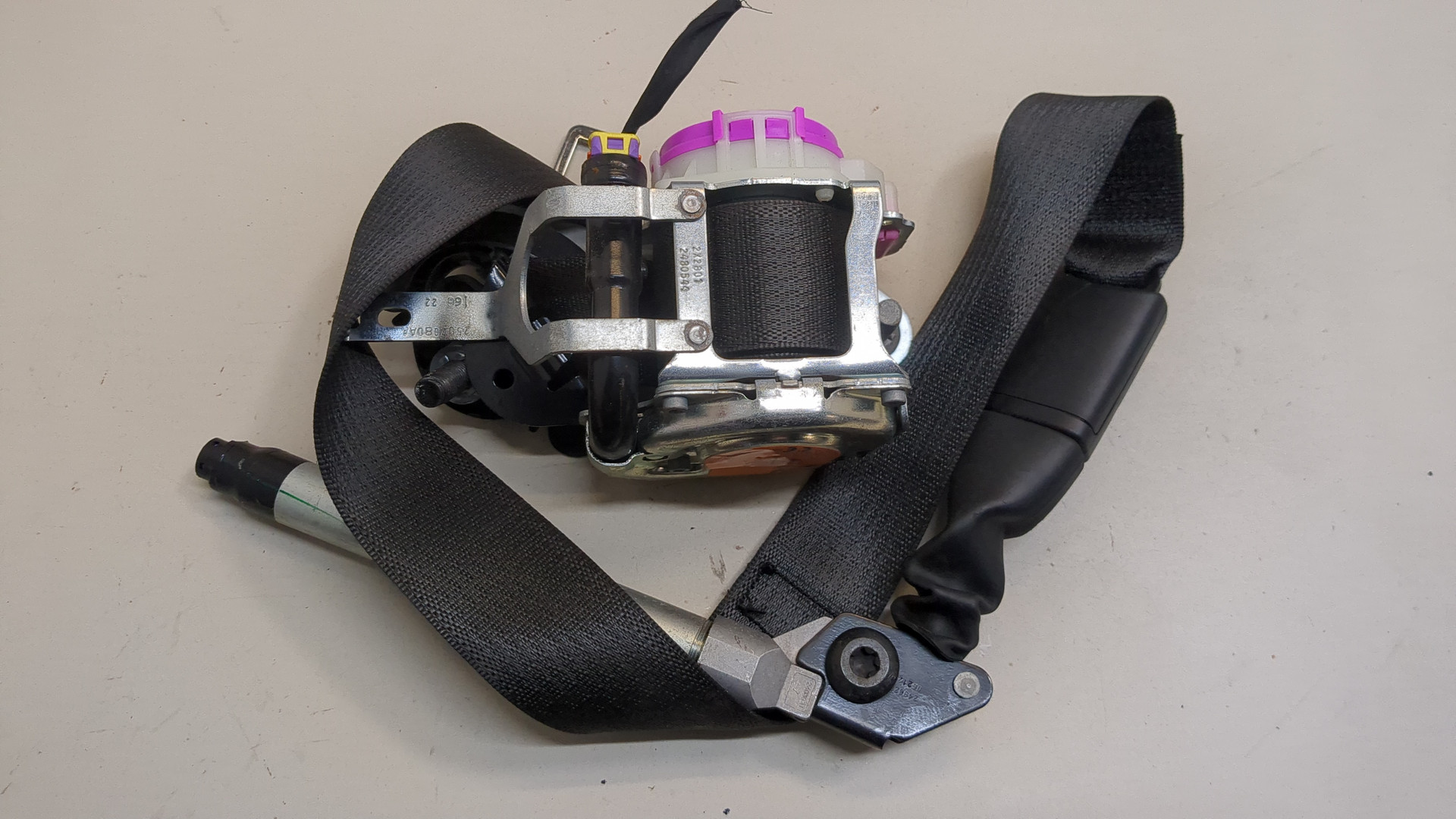 Ремень безопасности