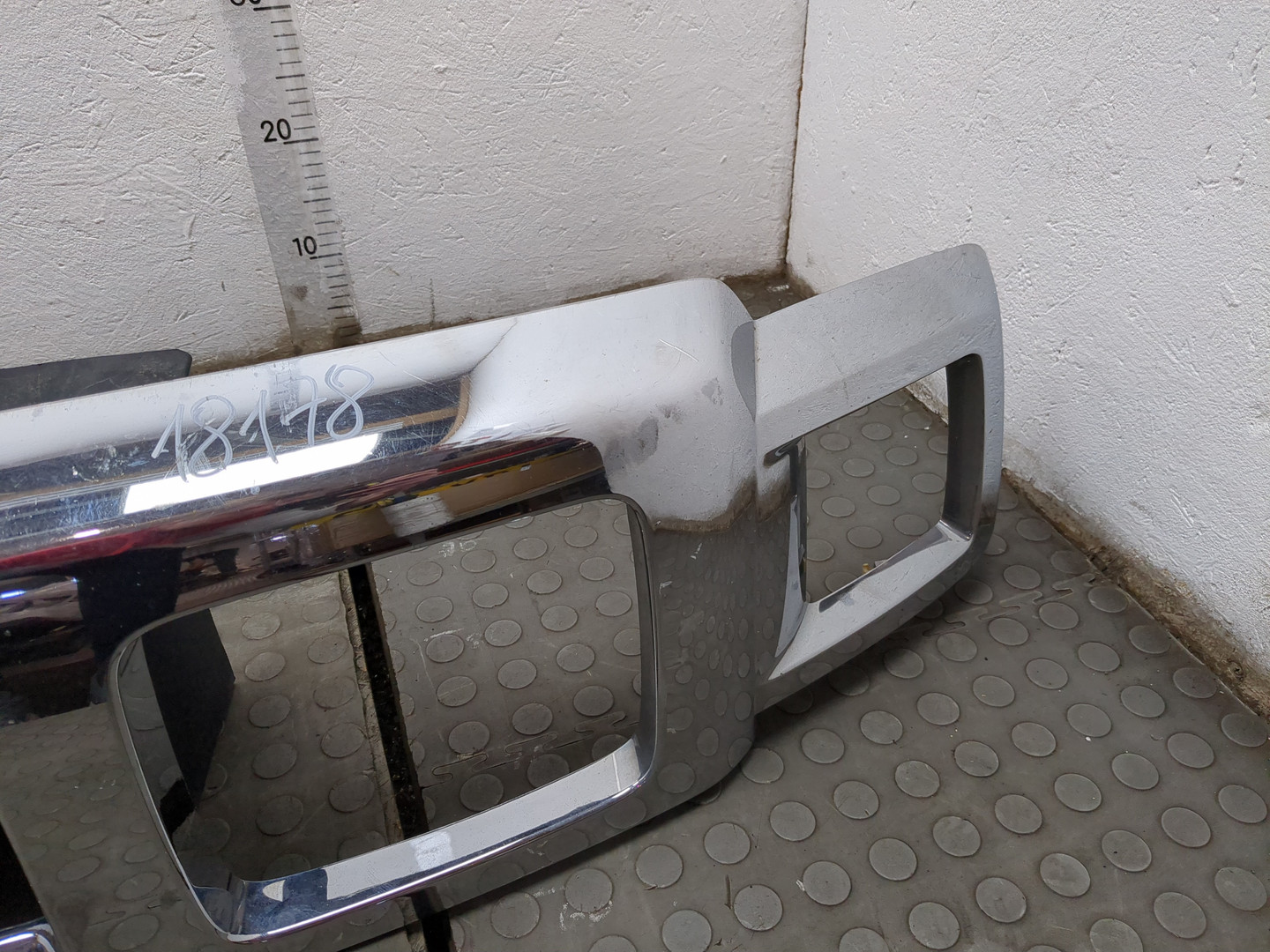 Решетка радиатора