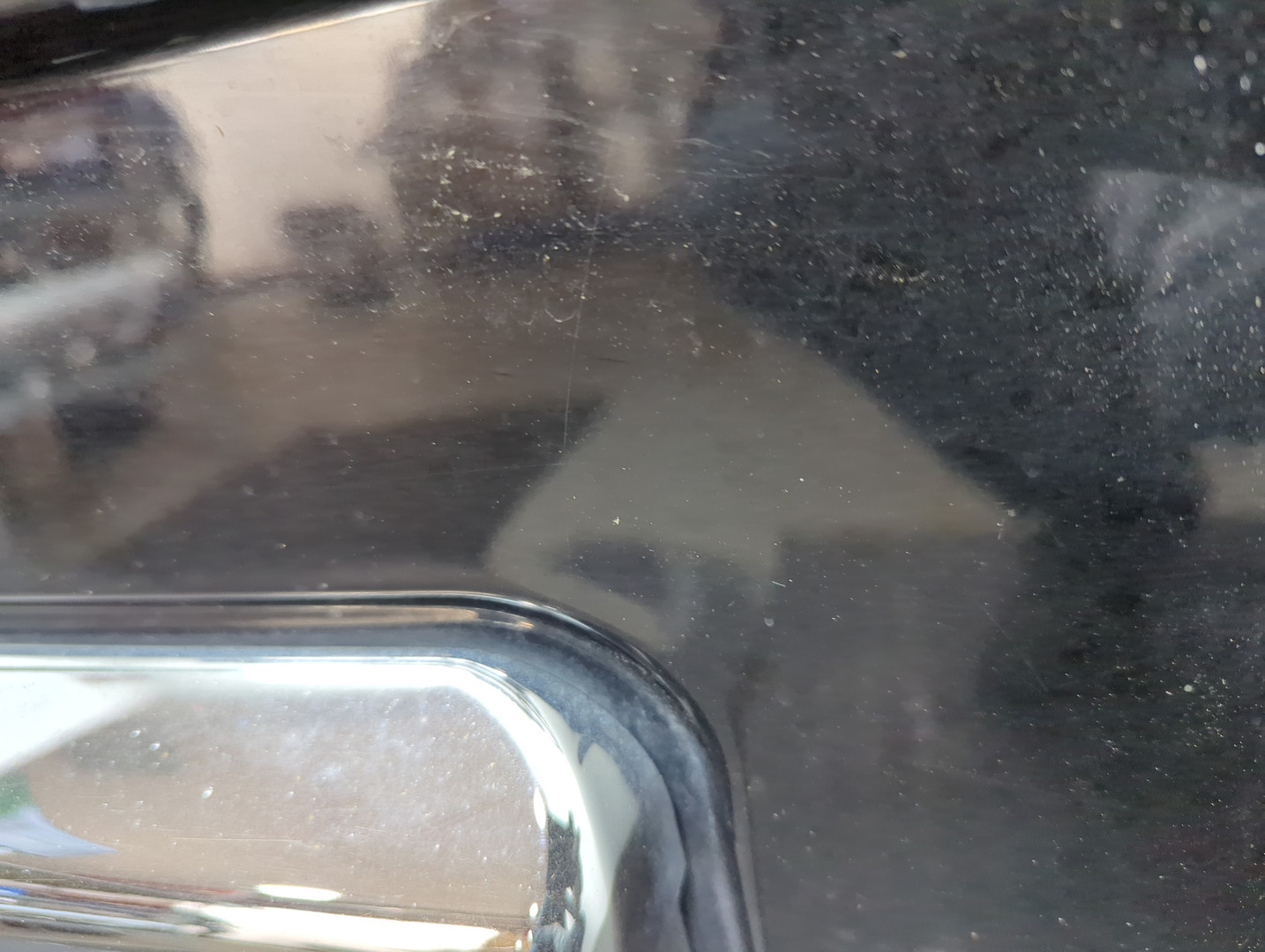 Дверь багажника