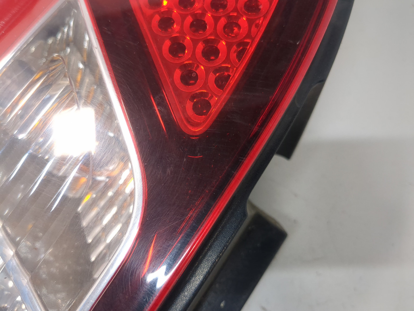 Фонарь задний левый