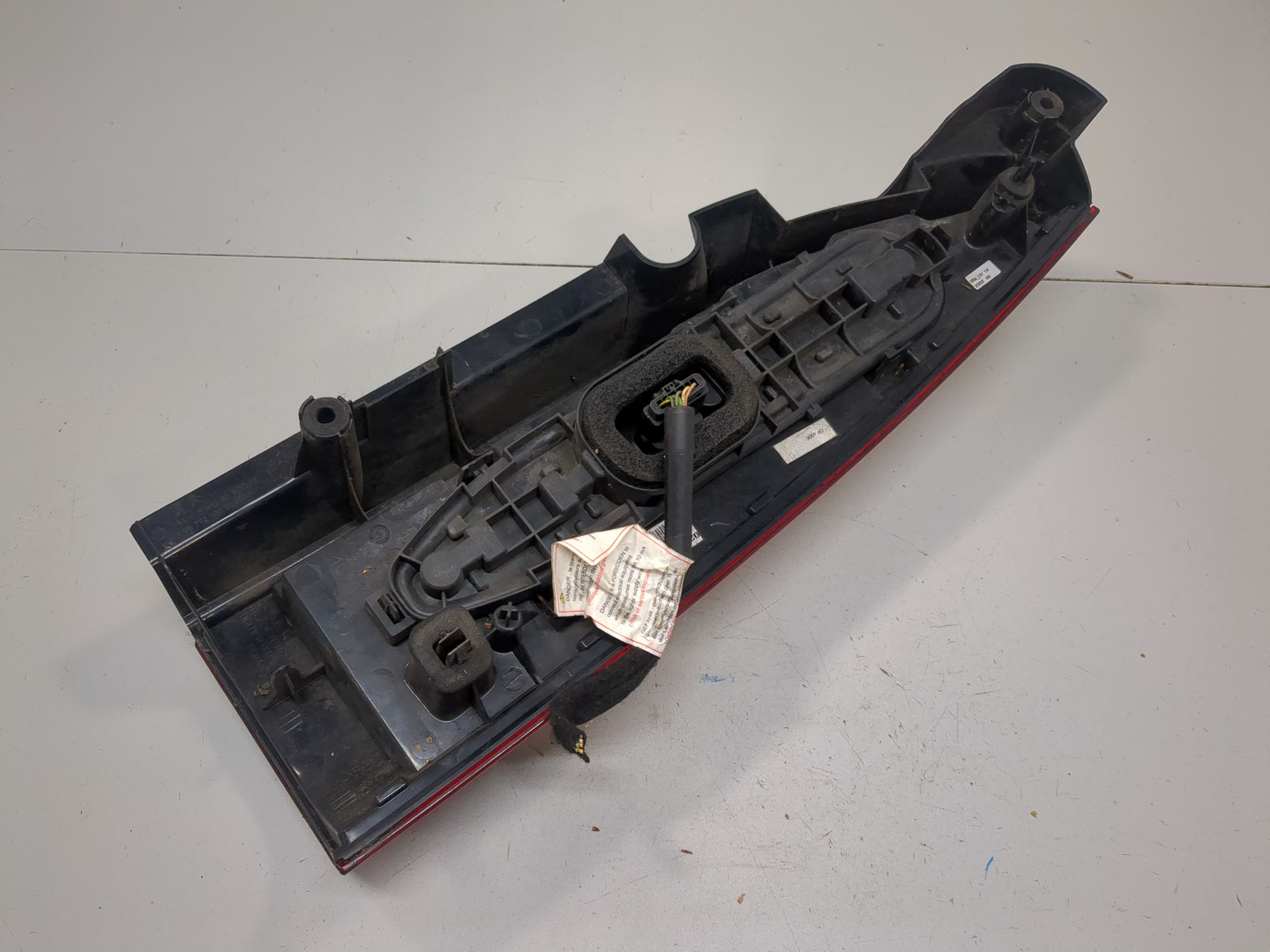 Фонарь задний левый