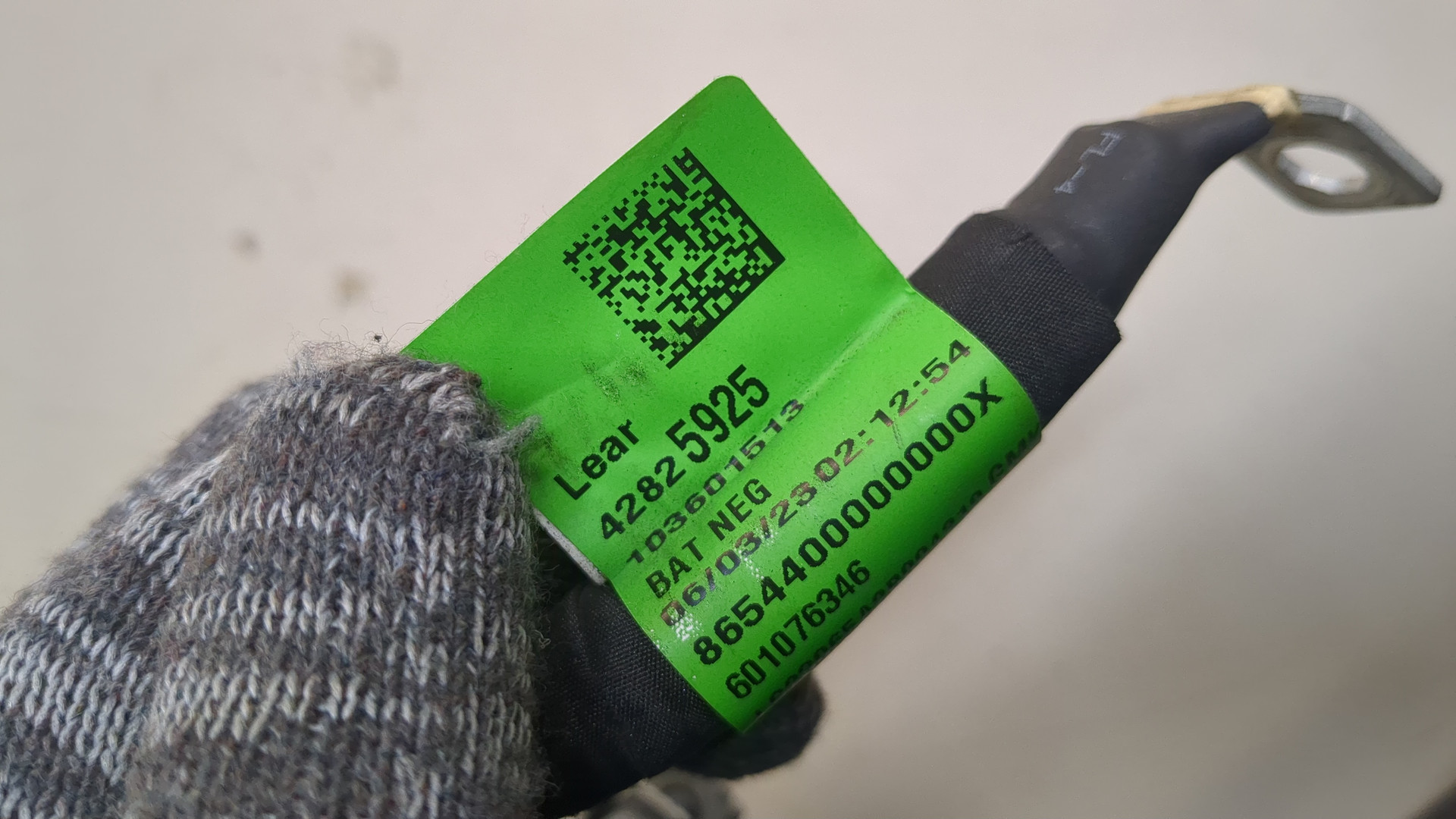 Провод высокого напряжения