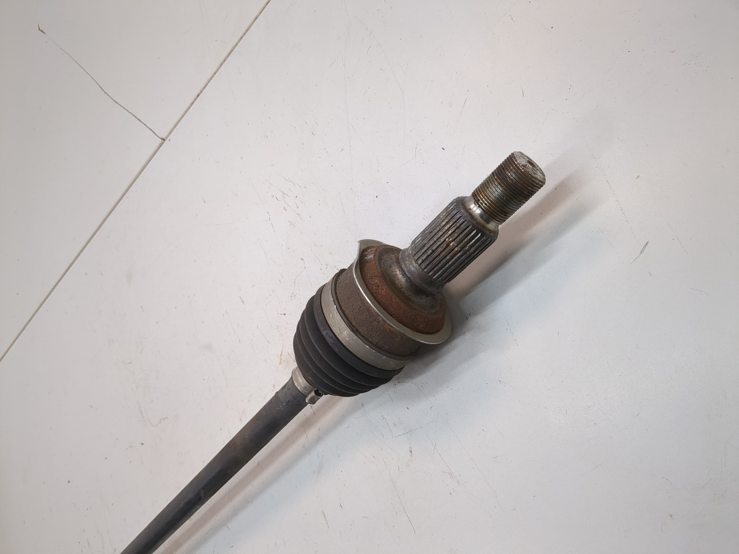 Полуось задняя