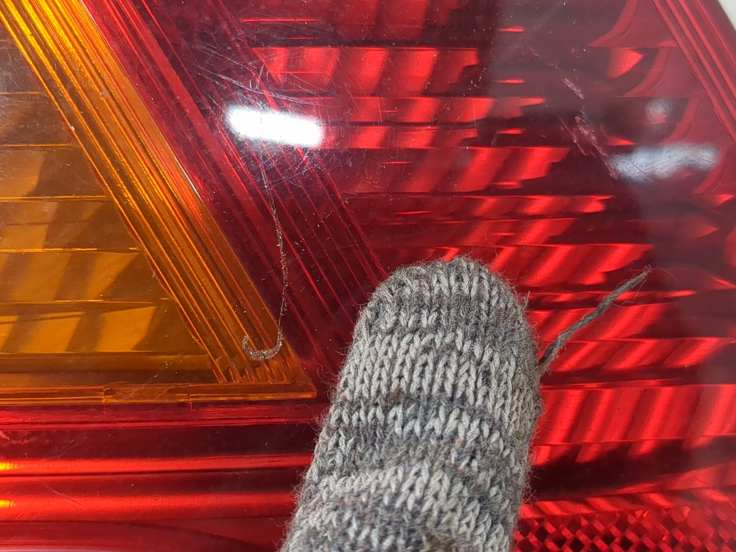 Фонарь задний левый