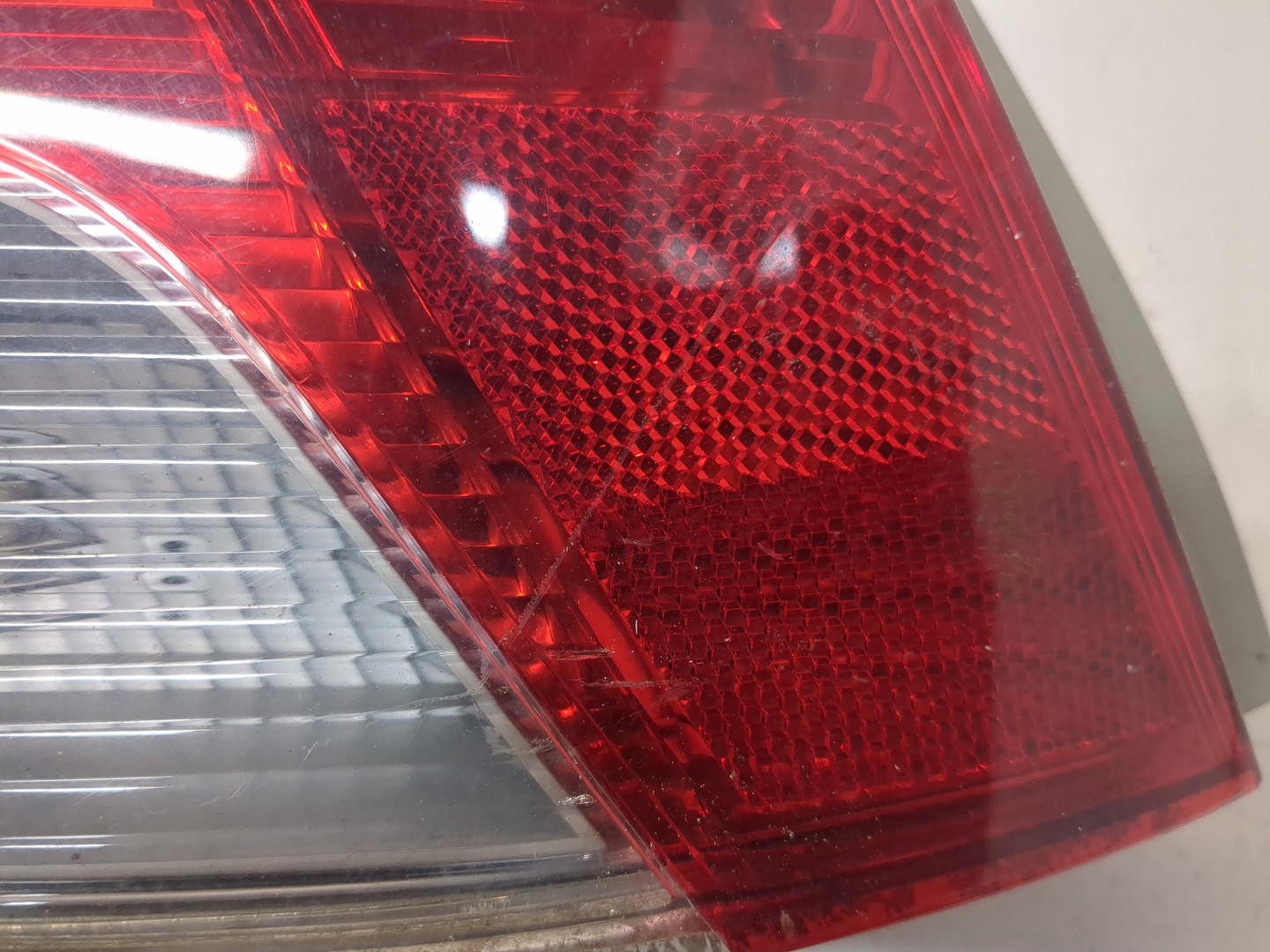 Фонарь задний левый