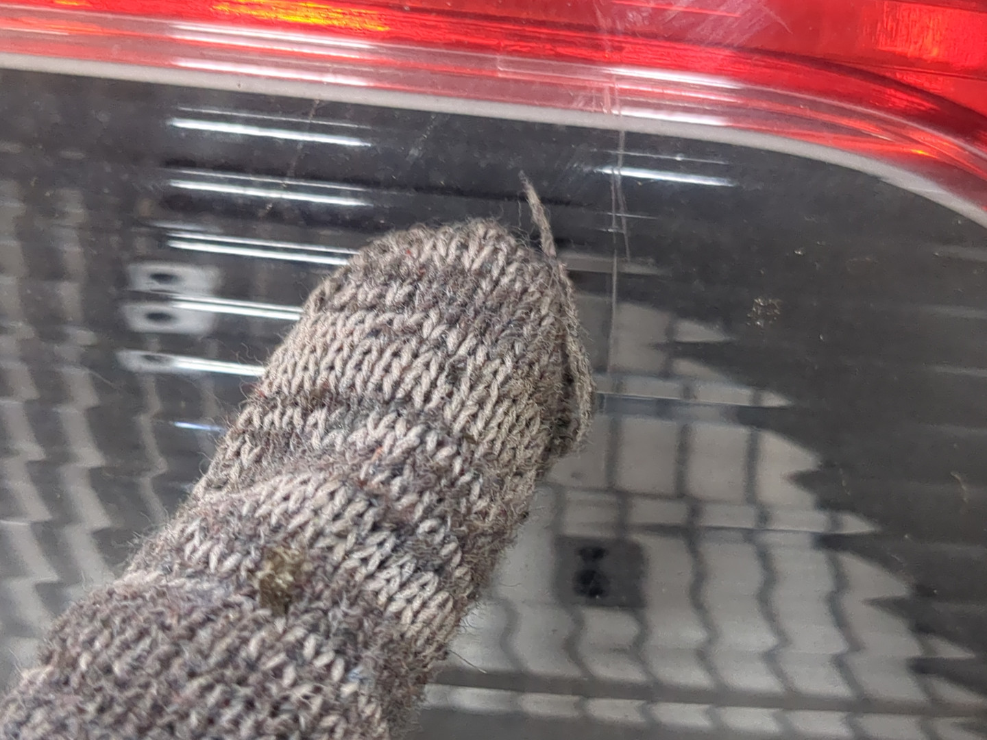 Фонарь задний левый