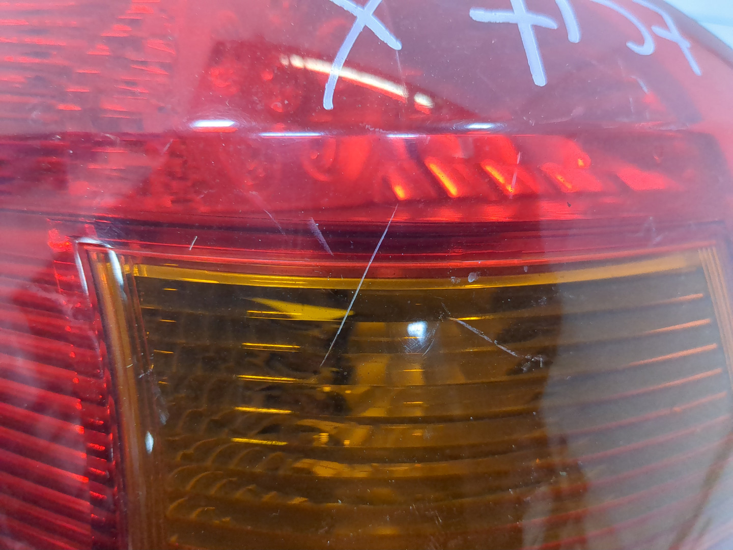 Фонарь задний левый