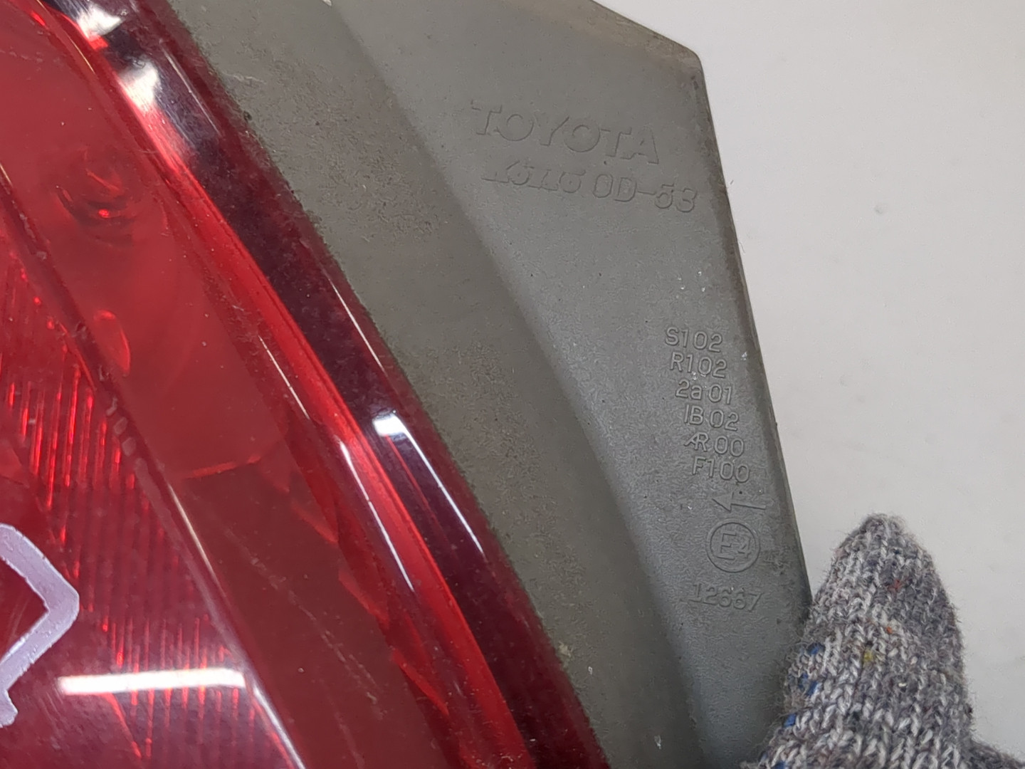 Фонарь задний левый