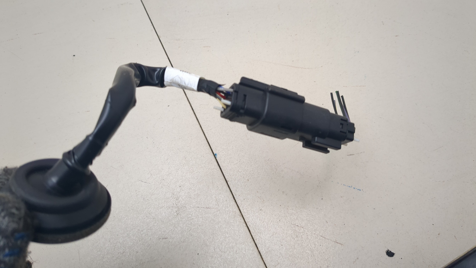 Фонарь задний левый