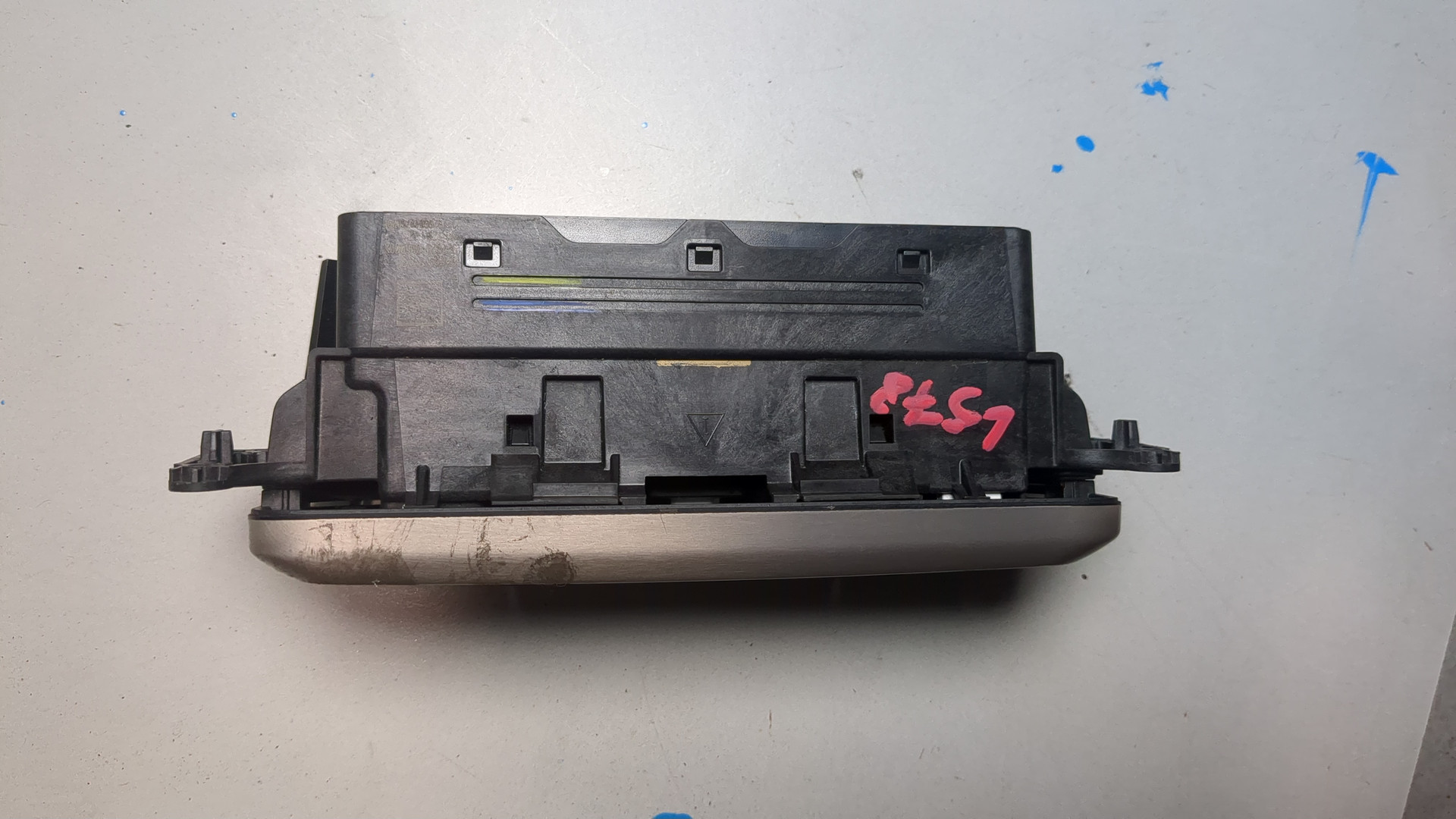 Кулиса МКПП / АКПП