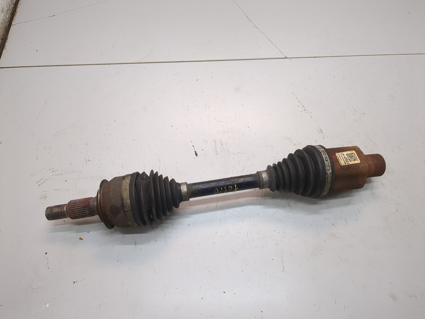 Полуось передняя правая