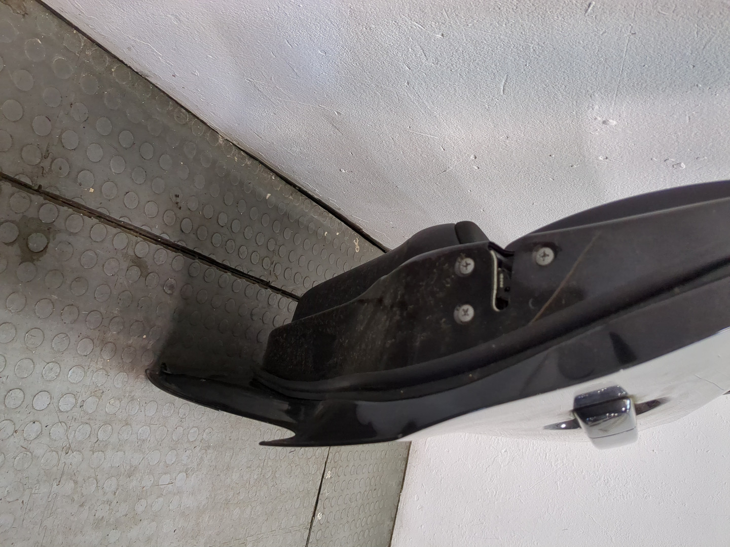 Дверь задняя правая